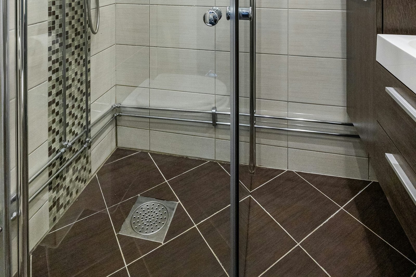 Abfluss in einer Dusche